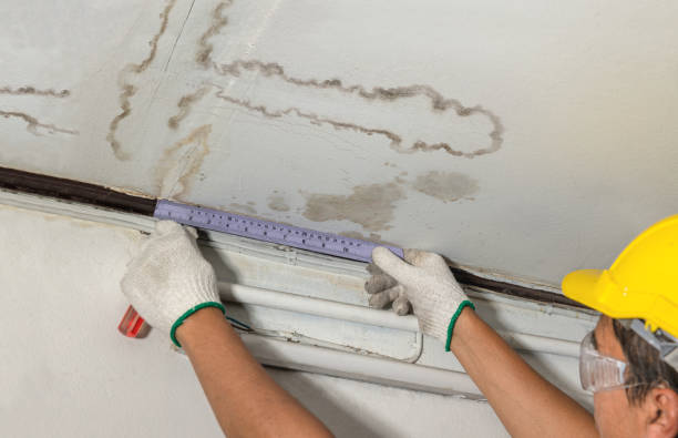 Reliable Sewage Cleanup contractor in East Lansing, MI by Aqua Guard Water Damage